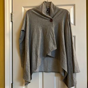 Bobeau wrap / poncho style  with sleeves